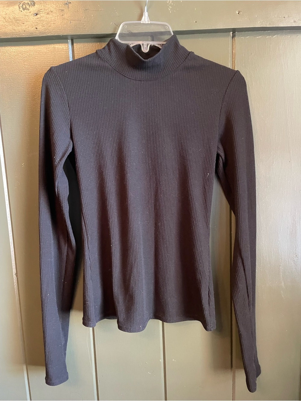 ALO Yoga Black Ribbed Mock Neck Long Sleeve Tee